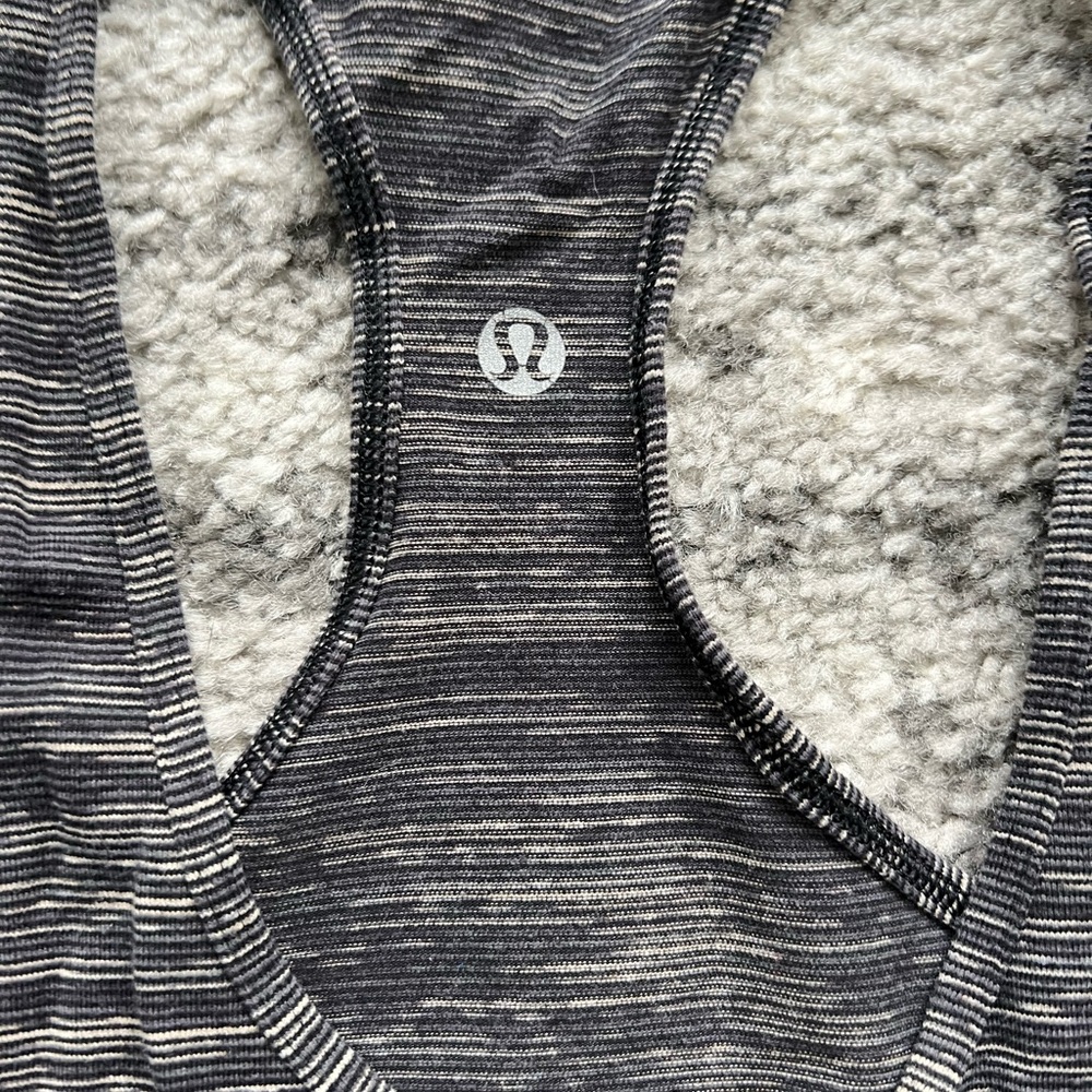 Lululemon Cool Racerback Tank - Picture 4 of 4